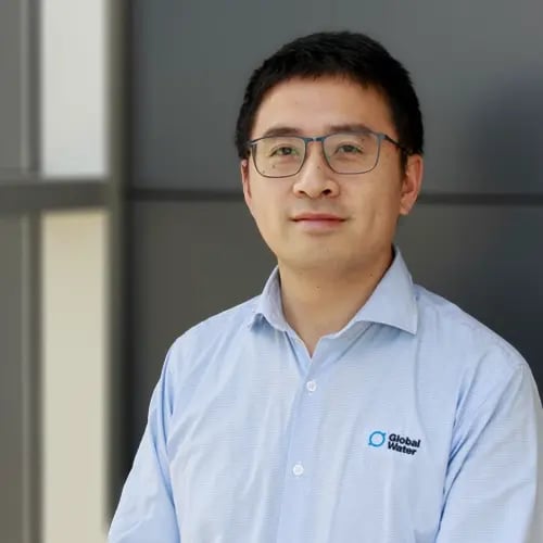 Tom Wu Headshot